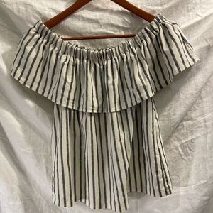 Banana Republic off the shoulder top